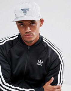 Серая кепка adidas Originals Bull - Серый