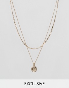 Золотистое многоярусное ожерелье с подвеской-медальоном Chained & Able эксклюзивно для ASOS - Золотой