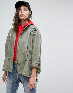 Куртка-парка цвета хаки с капюшоном и нашивками Missguided - Зеленый