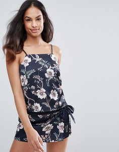 Пижамный топ на бретельках с цветочным принтом New Look - Синий