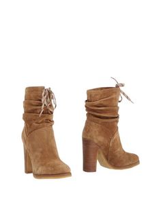Полусапоги и высокие ботинки See by Chloé