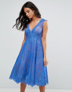 Приталенное кружевное платье миди Forever Unique - Синий