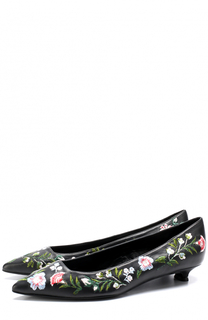 Кожаные туфли с цветочной вышивкой на каблуке kitten heel Erdem