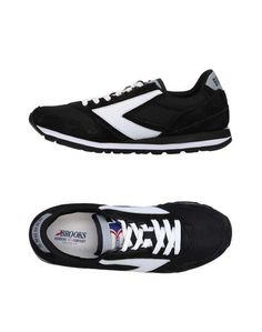 Низкие кеды и кроссовки Brooks