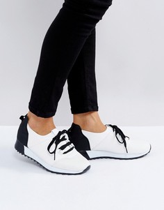 Кроссовки для бега на шнуровке Truffle Collection - Белый