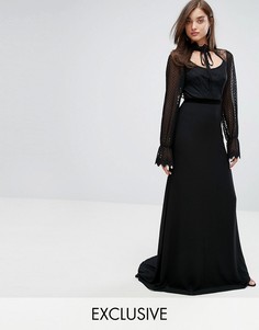 Платье макси с длинными кружевными рукавами и бархатной отделкой TFNC - Черный