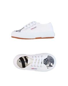 Низкие кеды и кроссовки Superga