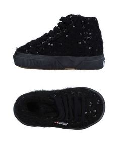 Низкие кеды и кроссовки Superga