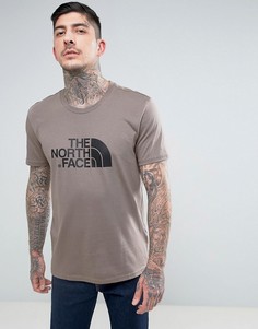 Коричневая футболка The North Face - Коричневый