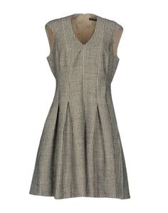 Короткое платье Karen Millen