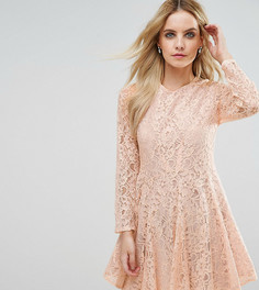 Кружевное приталенное платье для выпускного John Zack Petite - Розовый
