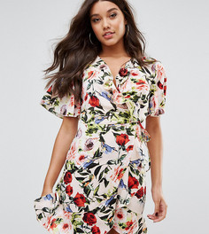 Платье мини с запахом и оборками PrettyLittleThing - Розовый