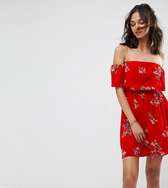 Платье с открытыми плечами и цветочным принтом Parisian Tall - Красный