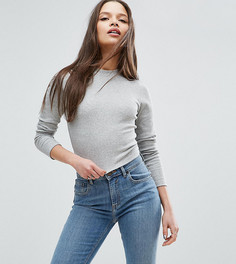 Укороченный лонгслив в рубчик ASOS PETITE - Серый