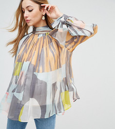 Блузка с высоким воротом и абстрактным принтом ASOS Maternity - Мульти