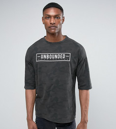 Свободная футболка с камуфляжным принтом ASOS TALL - Зеленый