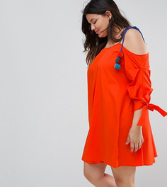 Легкое платье с вырезами на плечах и помпонами ASOS CURVE - Оранжевый