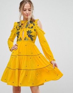 Свободное платье из бархата с открытыми плечами и цветочной вышивкой Frock And Frill - Желтый