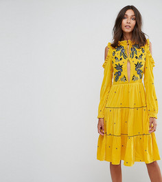 Свободное бархатное платье с вырезами на плечах и цветочной вышивкой Frock And Frill Tall - Желтый