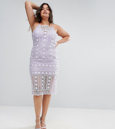 Кружевное платье миди с V-образным вырезом на спине Chi Chi London Plus - Фиолетовый