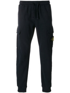 классические зауженные брюки Stone Island