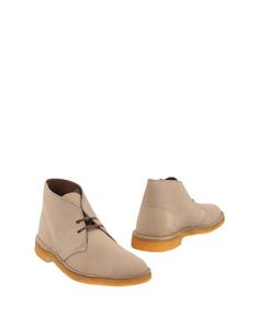 Полусапоги и высокие ботинки Clarks