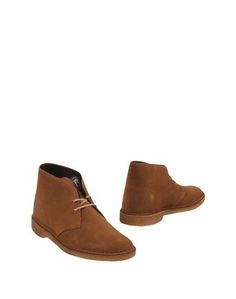Полусапоги и высокие ботинки Clarks