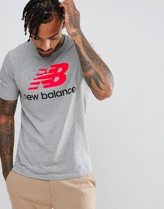 Серая футболка New Balance Essentials Stacked MT73587_AG - Серый