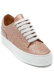 sneakers British passport