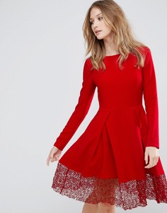 Приталенное платье с длинными рукавами и кружевной вставкой Traffic People - Красный
