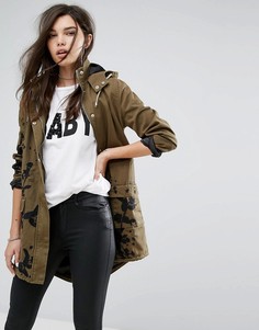 Парка цвета хаки с капюшоном и вышивкой Missguided - Зеленый