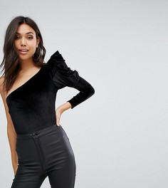 Боди из бархата на одно плечо с расклешенными рукавами PrettyLittleThing - Черный