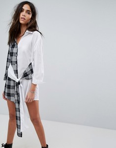 Платье-рубашка мини с запахом и принтом PrettyLittleThing - Мульти