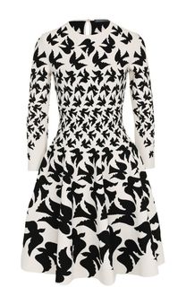 Приталенное мини-платье с укороченным рукавом и принтом Alexander McQueen
