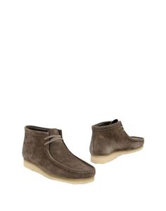 Полусапоги и высокие ботинки Clarks