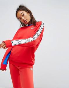 Красный свитшот с кантом Reebok Classics Lost & Found - Красный