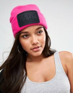 Розовая пушистая шапка-бини с большим логотипом Adidas - Розовый