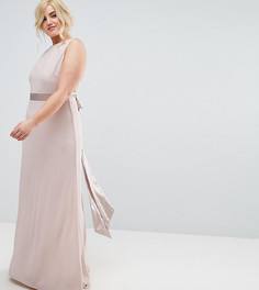 Сатиновое платье макси с бантом сзади TFNC Plus WEDDING - Розовый