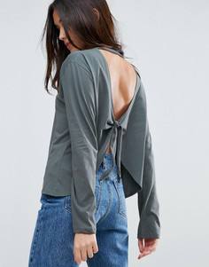 Лонгслив с завязкой на спине ASOS - Зеленый