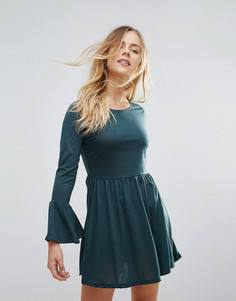 Трикотажное платье с рукавами клеш Brave Soul - Зеленый