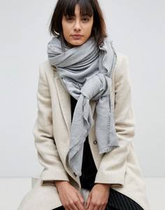 Мягкий легкий шарф из вискозы ASOS - Серый