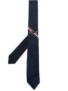 галстук с принтом акулы Thom Browne