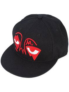 Eye Ball embroidered snapback Haculla