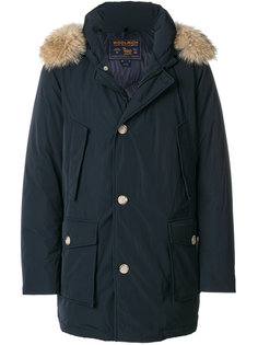 парка с капюшоном и мехом койота Woolrich