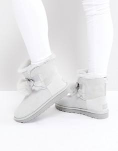 Серые ботинки UGG Gita - Серый