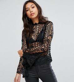 Кружевная блузка с высоким воротом и расклешенными рукавами Lipsy - Черный