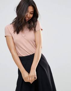 Топ с вышивкой на рукавах Y.A.S Bella - Красный