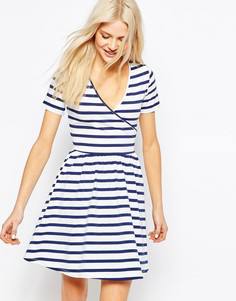 Короткое приталенное платье в полоску с запахом ASOS - Мульти