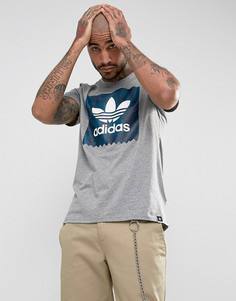 Серая футболка с принтом adidas Skateboarding Quarts BR4986 - Серый
