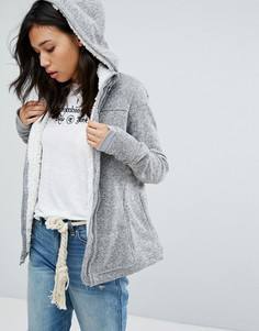 Куртка с подкладкой из искусственного меха Abercrombie & Fitch - Серый